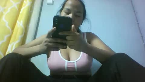 Snapshot of miarii chatting on 09-27-25, 09:36 miarii online show from 09-27-25, 09:36