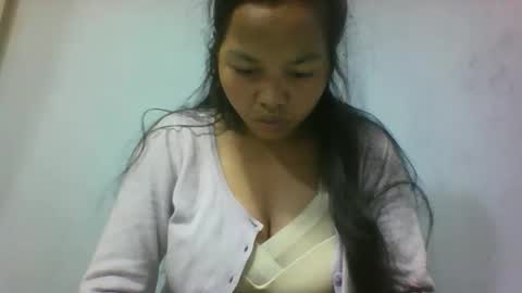 Snapshot of miarii chatting on 10-07-25, 08:33 miarii online show from 10-07-25, 08:33