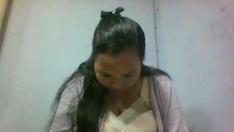 Snapshot of miarii chatting on 10-09-25, 06:44 miarii online show from 10-09-25, 06:44