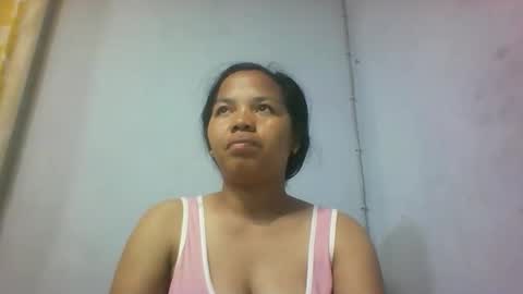 Snapshot of miarii chatting on 10-11-25, 06:17 miarii online show from 10-11-25, 06:17