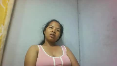 Snapshot of miarii chatting on 10-23-25, 08:24 miarii online show from 10-23-25, 08:24