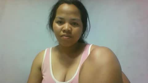 Snapshot of miarii chatting on 10-25-25, 02:56 miarii online show from 10-25-25, 02:56