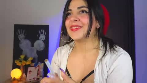 MiaHancock online show from 01-12-25, 07:11