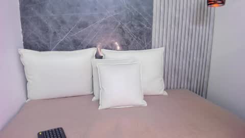 miascott5 online show from 03-08-25, 11:07