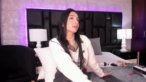 Mia Sweetth online show from 12-27-24, 06:53