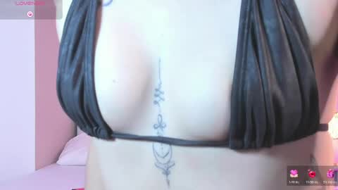 Mia online show from 04-27-26, 03:21