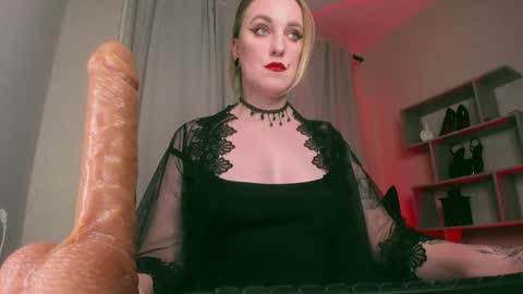 Lana online show from 01-17-25, 02:50