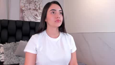 miavelvet1 online show from 03-18-26, 02:47