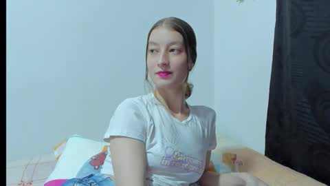  Chloe  online show from 02-18-26, 12:17