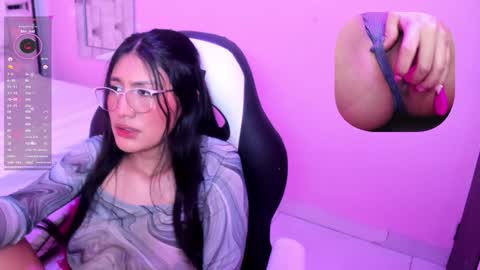 mia online show from 01-30-25, 05:19