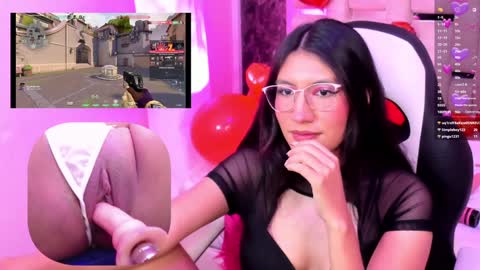 mia online show from 02-05-25, 10:12