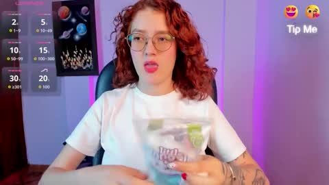 Snapshot of miawinx chatting on 02-12-26, 08:59 Mia winx online show from 02-12-26, 08:59