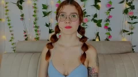 Mia Winx  online show from 09-26-25, 02:15