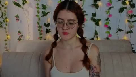 Mia Winx  online show from 10-07-25, 08:39