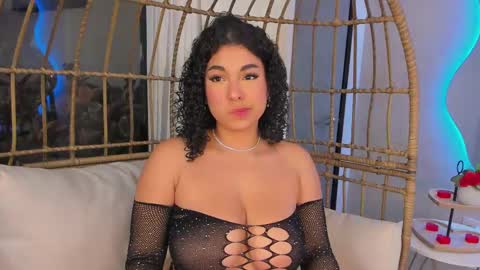 Mia online show from 02-13-25, 04:00