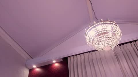 Mia online show from 03-07-25, 03:19