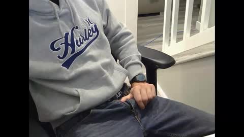 Snapshot of mic6969mic chatting on 10-21-25, 12:50 mic6969mic online show from 10-21-25, 12:50