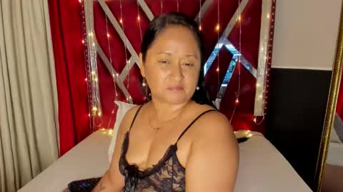 Snapshot of micaelahott_ chatting on 02-01-26, 03:49 micaelahott_ online show from 02-01-26, 03:49