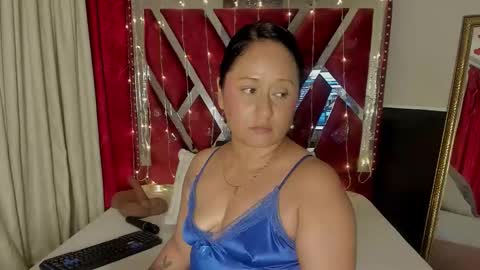 Snapshot of micaelahott_ chatting on 03-05-26, 02:51 micaelahott_ online show from 03-05-26, 02:51