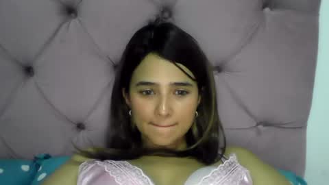 micaelamoreno18 online show from 07-25-26, 04:54