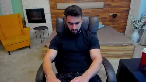 Snapshot of micahlane chatting on 11-14-25, 05:39 MicahLane online show from 11-14-25, 05:39