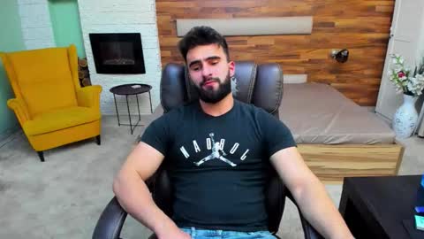 Snapshot of micahlane chatting on 12-14-25, 04:12 MicahLane online show from 12-14-25, 04:12