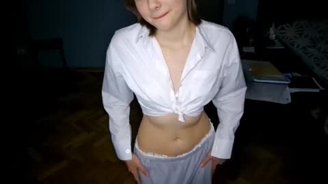 Luna online show from 10-31-25, 04:30