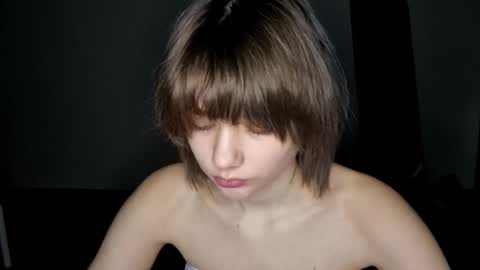 Luna online show from 12-20-25, 03:19