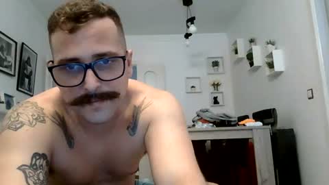 MILO MIAMI online show from 07-20-26, 05:15
