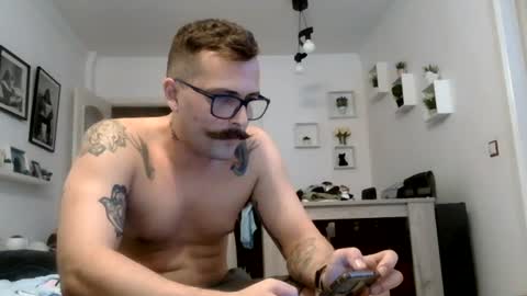 MILO MIAMI online show from 07-24-26, 09:35
