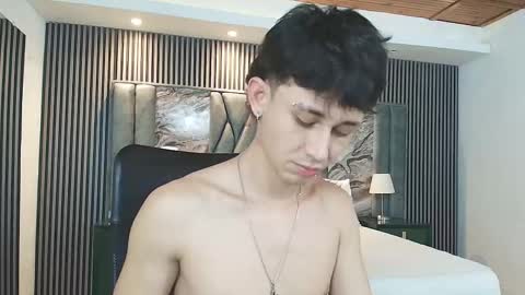 Michael online show from 02-12-26, 09:43