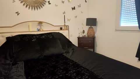 Snapshot of michael666c chatting on 10-15-25, 11:54 michael666c online show from 10-15-25, 11:54