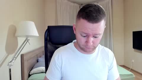 Snapshot of michael_birkin chatting on 01-03-25, 03:27 Michael Birkin online show from 01-03-25, 03:27