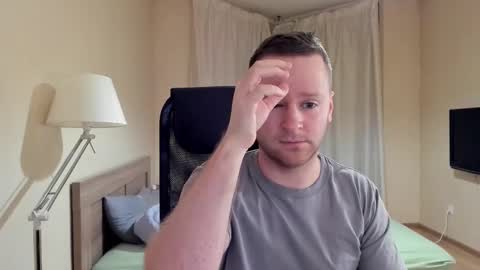 Snapshot of michael_birkin chatting on 01-12-25, 04:10 Michael Birkin online show from 01-12-25, 04:10