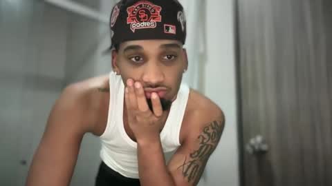 Angel online show from 03-03-25, 02:26