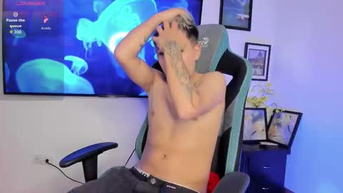 michael_lopez_1 online show from 09-14-25, 07:35