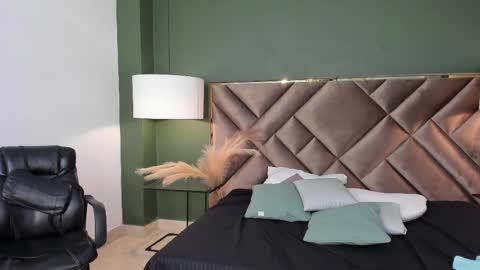 Michael Stevens online show from 02-23-25, 11:47