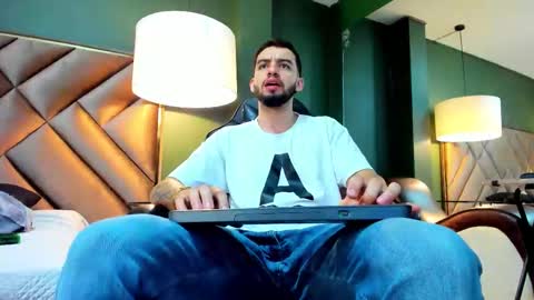 Michael Stevens online show from 10-16-25, 08:54