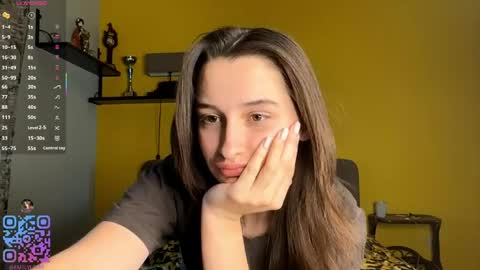 Emily online show from 06-07-26, 01:37