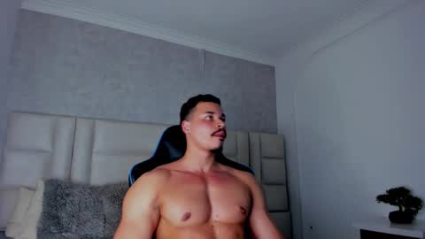 Michael online show from 11-12-25, 04:46