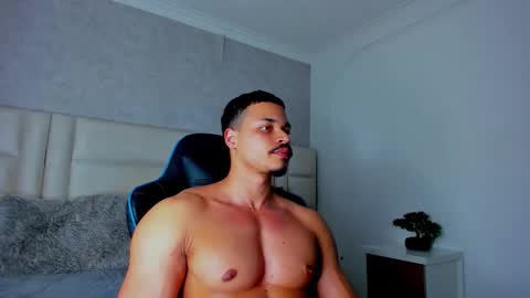 Michael online show from 11-29-25, 03:20