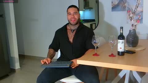 Snapshot of michael_salens chatting on 02-16-26, 02:51 Michael Salens independent model online show from 02-16-26, 02:51