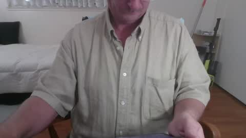 Snapshot of michaelbently chatting on 02-02-25, 02:48 michaelbently online show from 02-02-25, 02:48