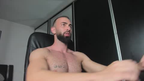 MichaelEvansx online show from 10-20-25, 07:47