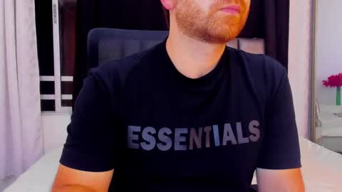 Michael  Contenido explcito online show from 02-04-25, 02:49