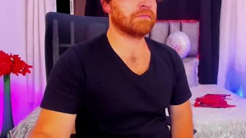 Michael  Contenido explcito online show from 02-21-25, 05:46