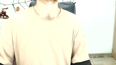 Michael  Contenido explcito online show from 10-12-25, 01:04