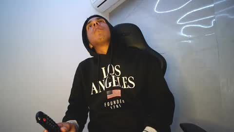 Michael online show from 10-15-25, 03:50