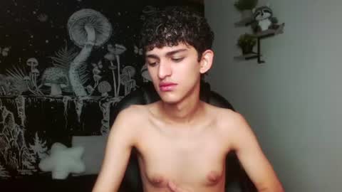 Snapshot of michaelkoiv chatting on 06-27-26, 11:37 michaelkoiv online show from 06-27-26, 11:37