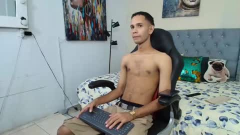 michaell_bellk_ online show from 10-21-25, 07:03